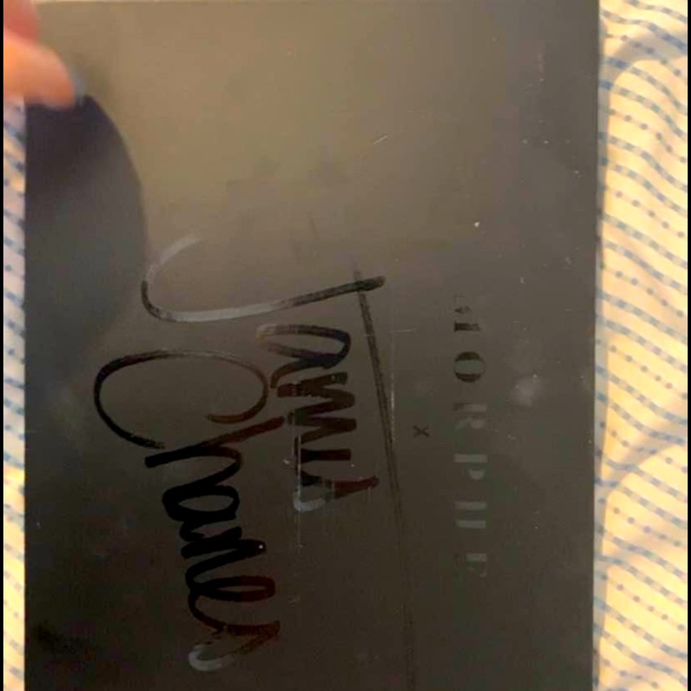 MORPHE James charles palette